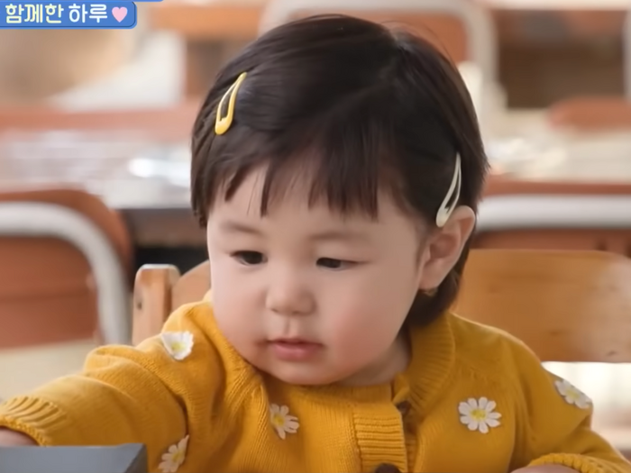 シム・ヒョンタクの息子ハルくん、ついに「パパ」と言葉が溢れ出す！初めての父子二人旅で見せた成長の瞬間
