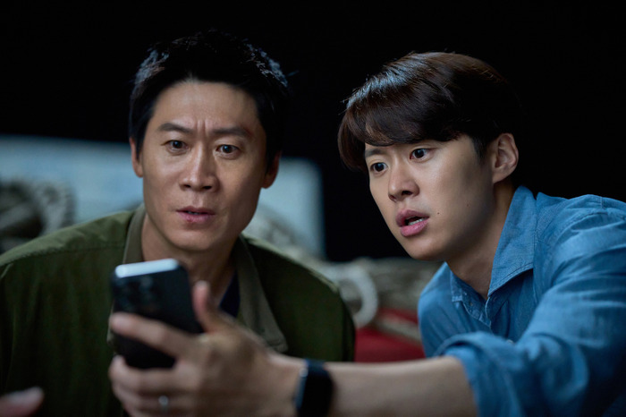 Netflix映画『チーム・ハズバンド』6月19日独占配信