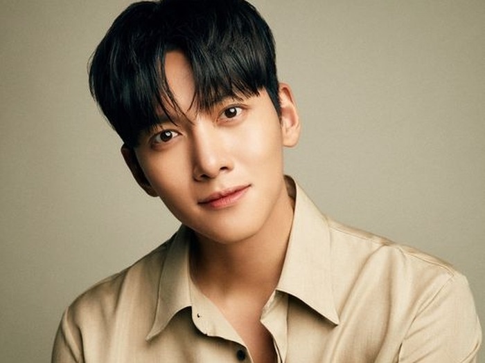 チ・チャンウクが「Asia Artist Awards 2026」のMCに抜擢!授賞式のMCを務めるのは“デビュー以来初”!