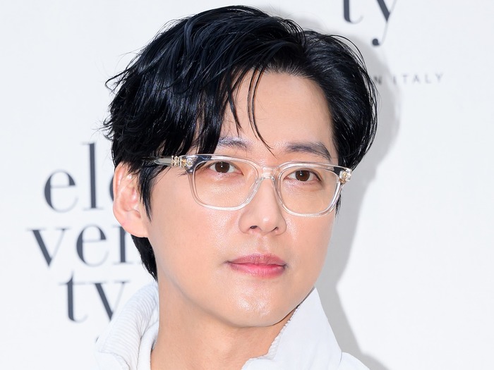 48歳でパパになる俳優ナムグン・ミン、妻チン・アルムへの“一途すぎるアプローチ”が再注目!