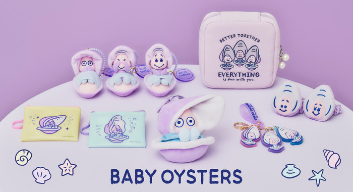 ぬいぐるみキーチェーン、ポーチ、ヘアポニーセット、シークレットポーチ、ぬいぐるみポーチ、キーチェーン/© Disney