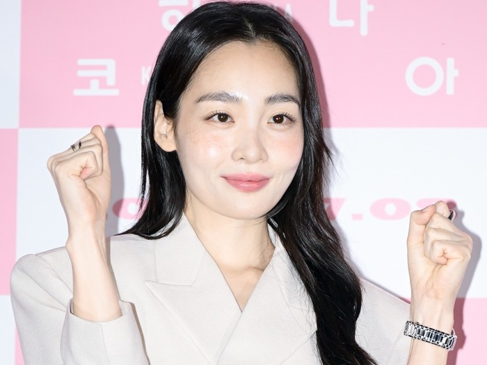 キム・ミンハ、完璧な脱北者役へ尽力。“方言コーチ3人体制”で挑んだ役作りの裏側！