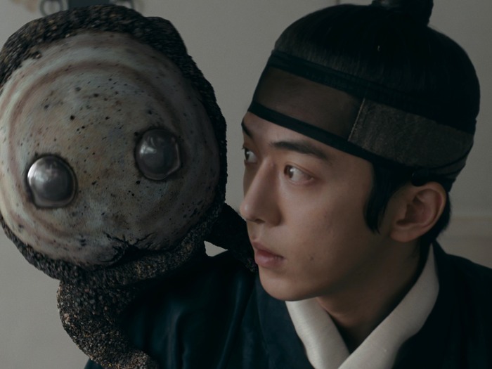 Netflix『トングン』が魅せる“鬼の世界”に熱視線!海外メディアは「魅惑のダークファンタジー」と大絶賛