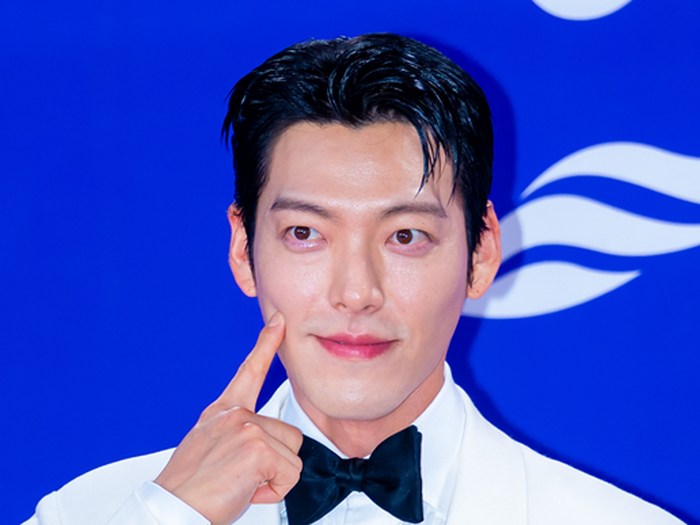 俳優キム・ウビン、結婚後の復帰作で“熱血コーチ役”に挑む！新たな演技変身に期待高まる