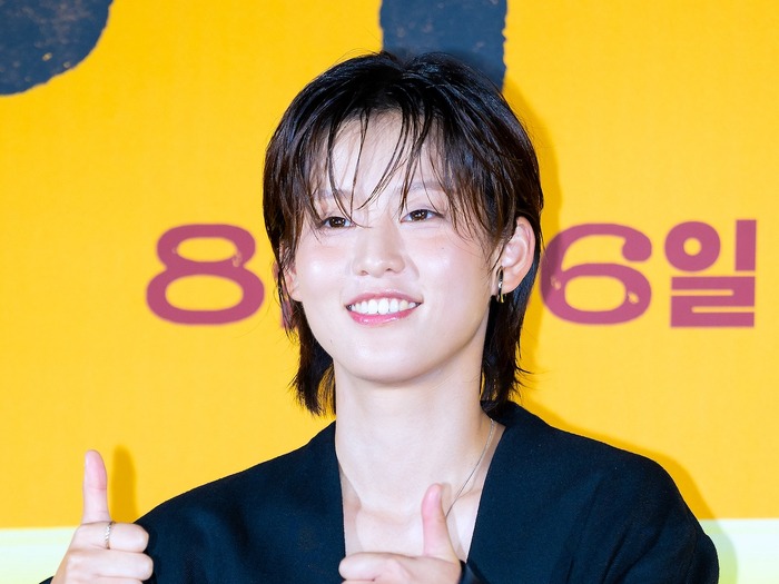 “唯一無二”の個性派女優イ・ヨン、涙ながらに語った自身の現在地と感謝の気持ち【インタビュー】