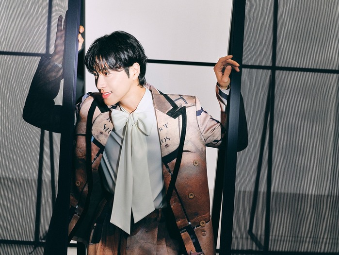 東方神起WOWOW特集延長決定!「東方神起・ユンホ U-KNOW PROJECT 26 : SCENE ♯1 – EDIT」2027年1月に独占放送&配信!さらに、WOWOWコラボグッズの予約販売も!