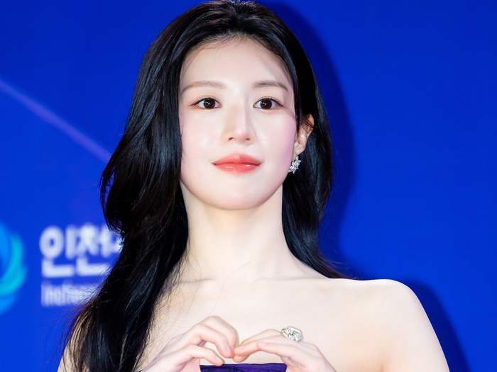 女優コ・ユンジョンの時代到来!ブランド評判1位を席巻&怒涛の新作ラッシュで“全盛期”へ!