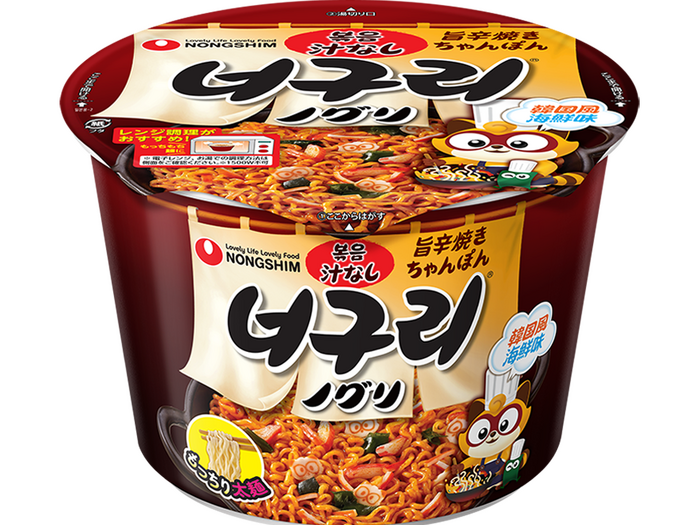 「ノグリ 旨辛焼きちゃんぽん」が、もっちり食感で大人気のレンジ対応カップにグレードアップして登場!10月26日(月)より全国のコンビニエンスストアで新発売!