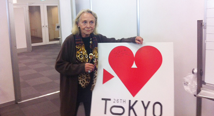 事務局を訪れてくれたエレーナ・コッタさん