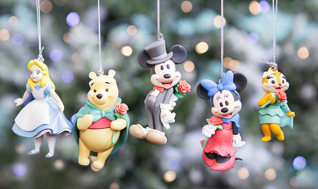 ディズニーキャラがクリスマスを彩る！『美女と野獣』も新登場