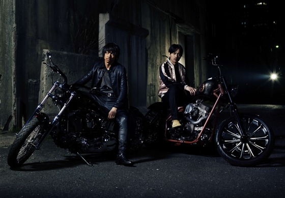 サイン HIGH&LOW THE MOVIE 2 TAKAHIRO&青柳翔 AKIRA＆青柳翔、「ムゲン」新ビジュアル公開！ 『HiGH＆LOW