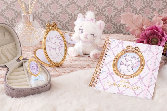 最終値下げ！　ディズニー　おしゃれキャット　マリーちゃん　グッズ　まとめ売り 685480.jpg