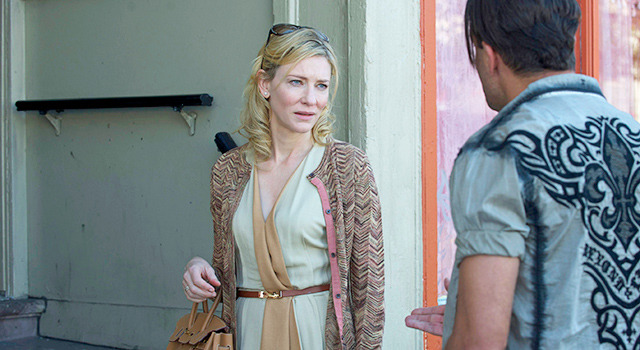 シネマモード】着まわし上手はとっても憂鬱な元セレブ…『ブルー