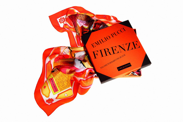 エミリオ・プッチ」鮮やかに世界6都市表現した限定スカーフ発売