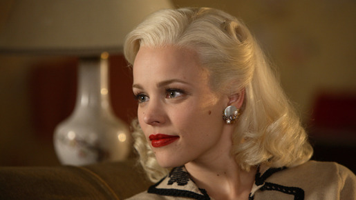 大人の女性を演じたレイチェル・マクアダムス「1940年代のファッション