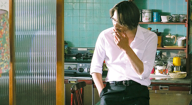 豊川悦司のスーツ＆眼鏡姿にクラッ…大人の色香漂う『娚の一生