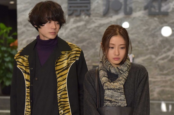 石原さとみが地味ファッションに…原因は菅田将暉＆本田翼!?「地味スゴ 