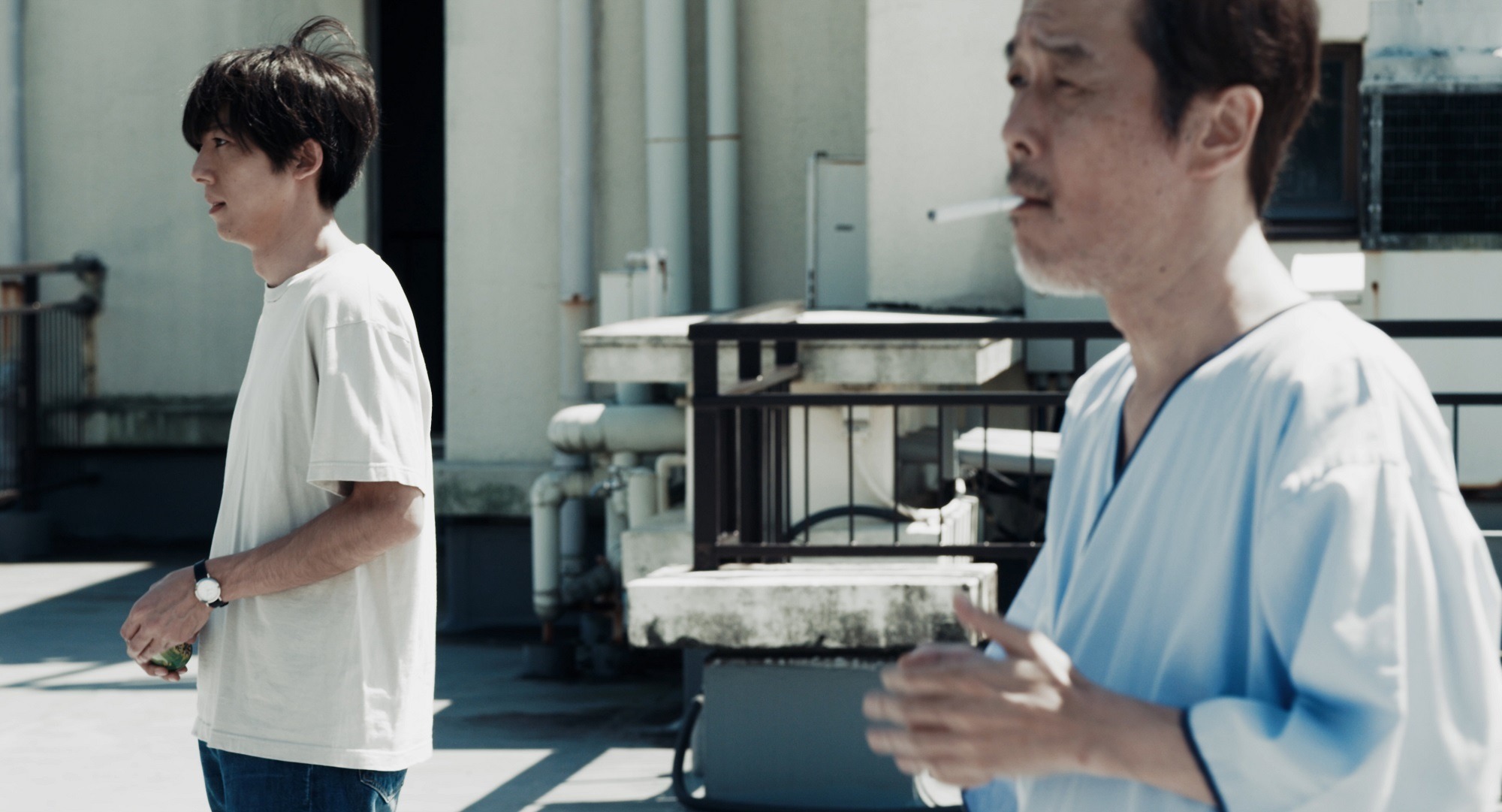 高橋一生＆斎藤工、父が亡くなって明かされる空白の13年間…『blank13