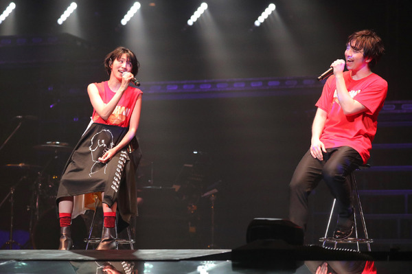三浦大知、満島ひかりと18年ぶり共演！Folderの楽曲披露にファン歓喜 