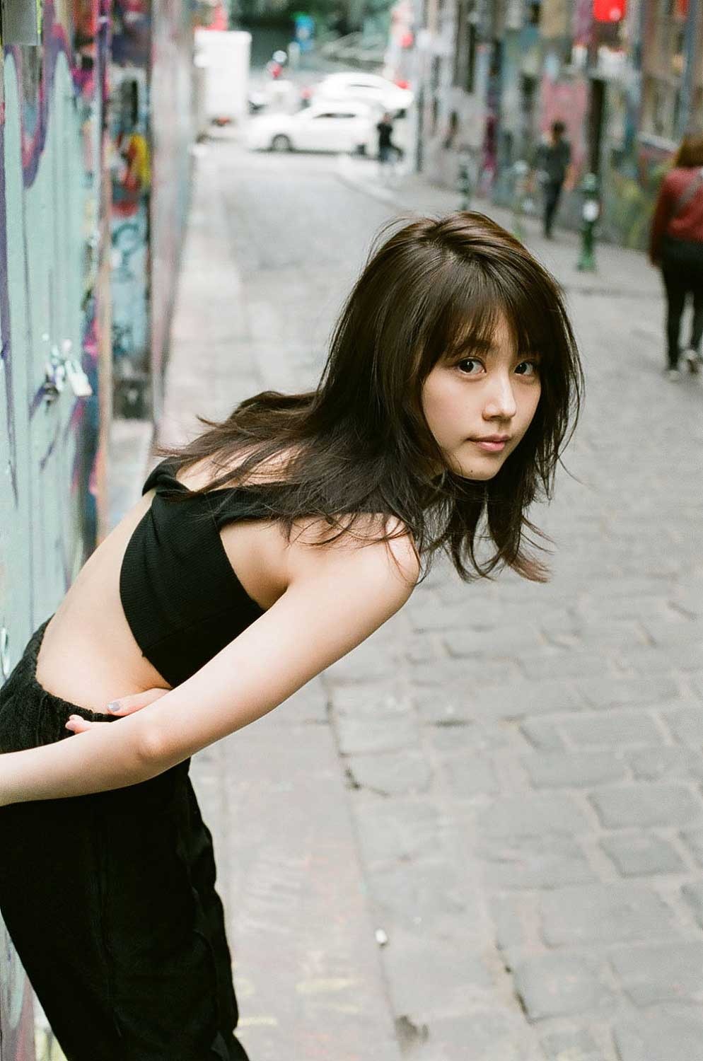 有村架純、写真集発売！ デビュー当時の苦悩から女性としての未来を
