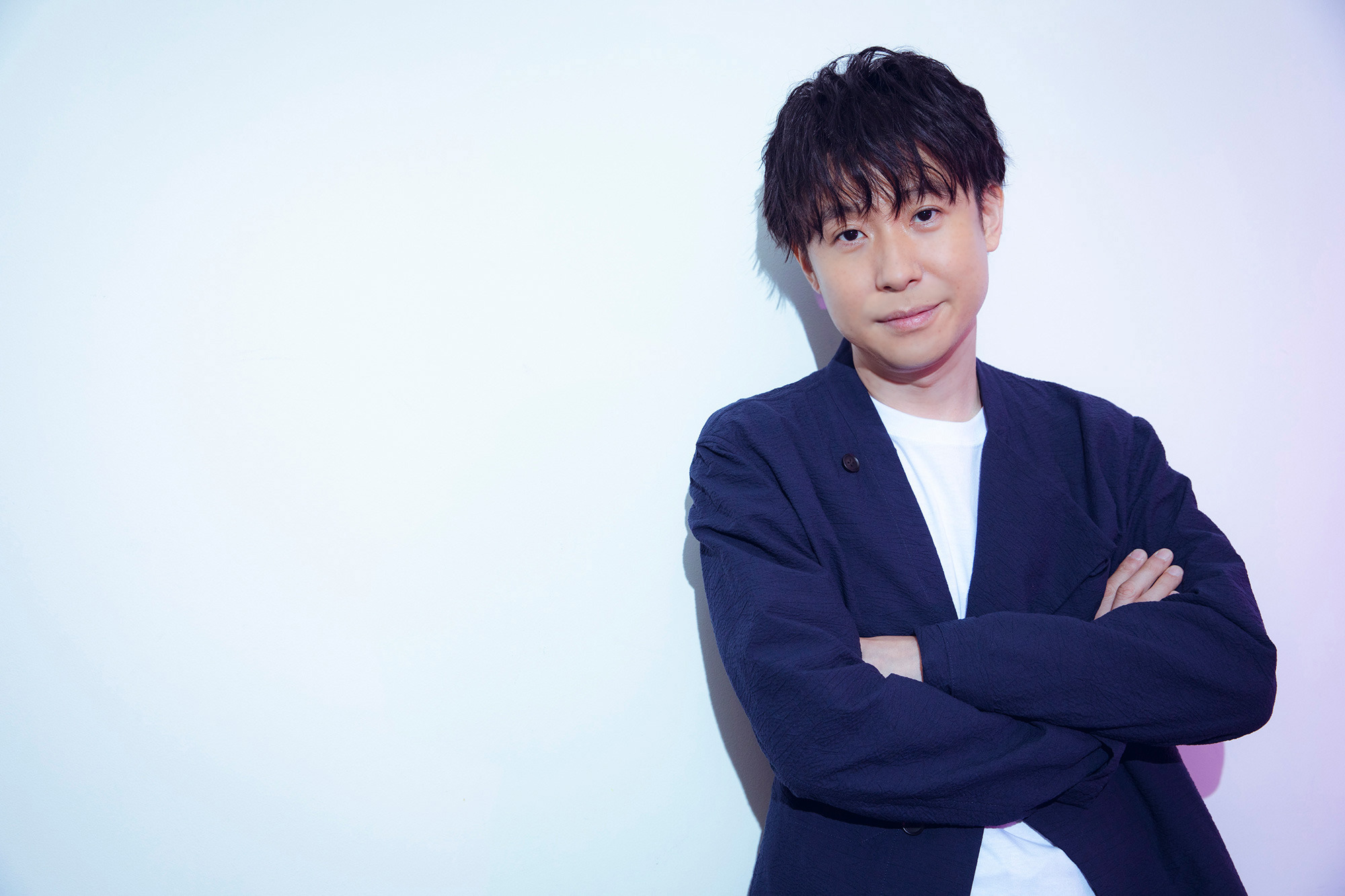 インタビュー】声優・鈴村健一、25年間貫いた信念と情熱の結晶！即興劇 