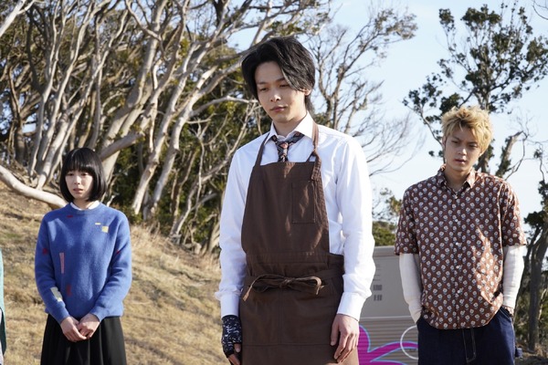 中村倫也「珈琲いかがでしょう」公式ビジュアルBOOK発売！あのシーンが 