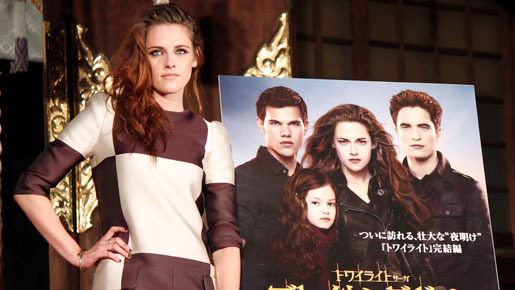 クリステン・スチュワート2度目の来日！ 思い出に残る“キス”を大胆告白