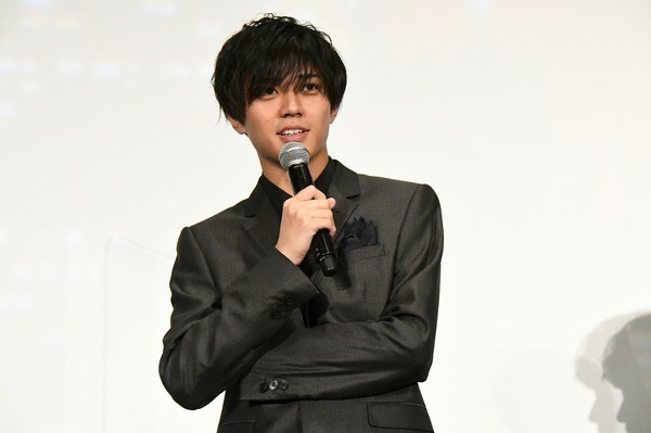 永瀬廉「背中を押すことができる映画」『真夜中乙女戦争』完成披露試写