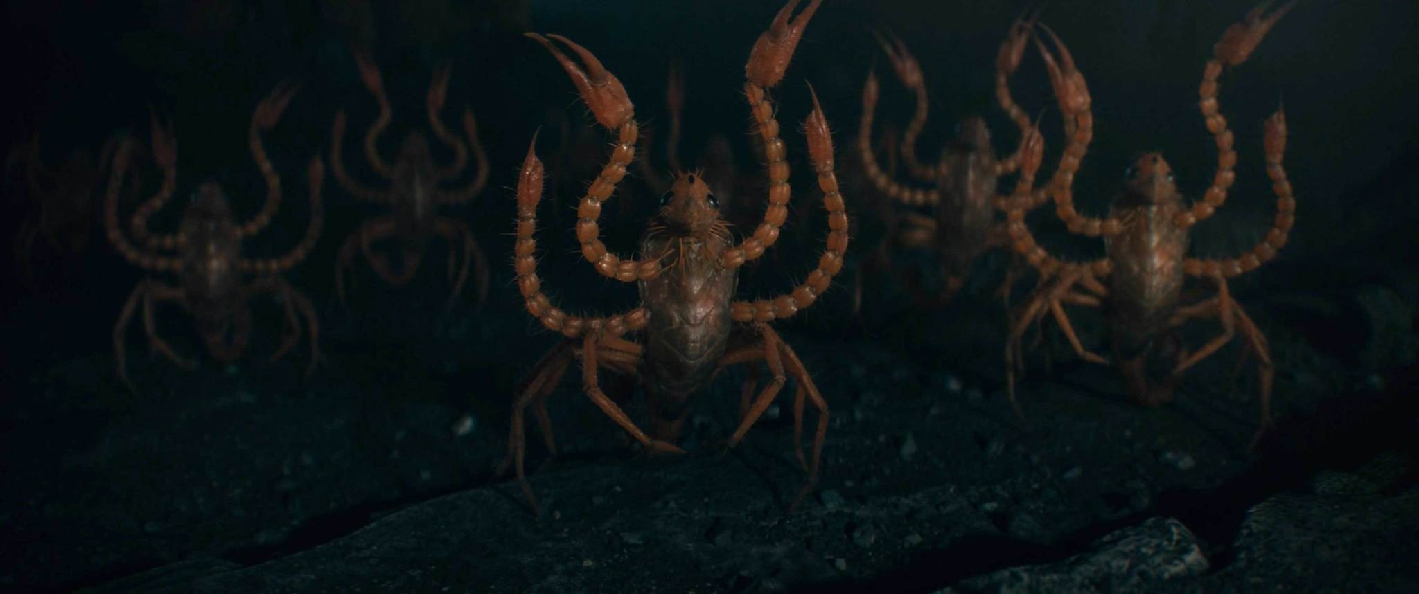 エディ・レッドメインが物語の鍵を握る魔法動物たちを解説『ファンタビ 