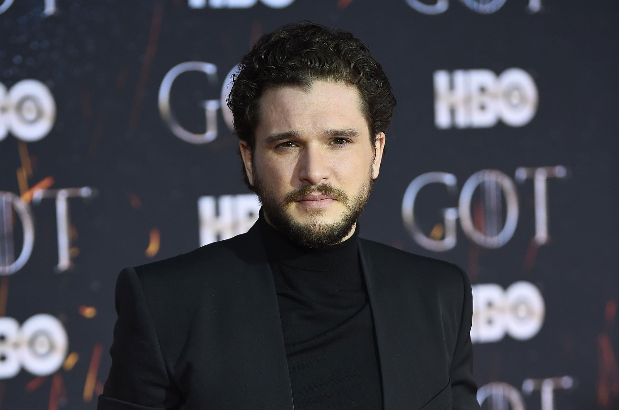 キット・ハリントン、「ゲーム・オブ・スローンズ」スピンオフでジョン