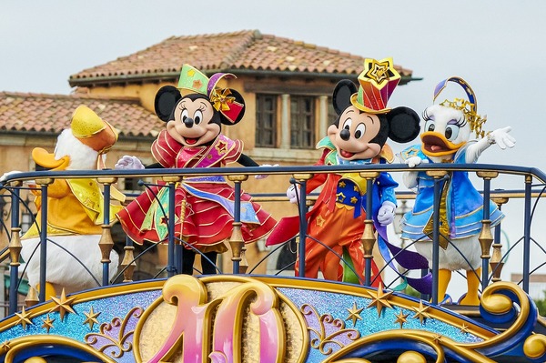 ディズニー】東京ディズニーシーでもTDR40周年をお祝い！「レッツ 