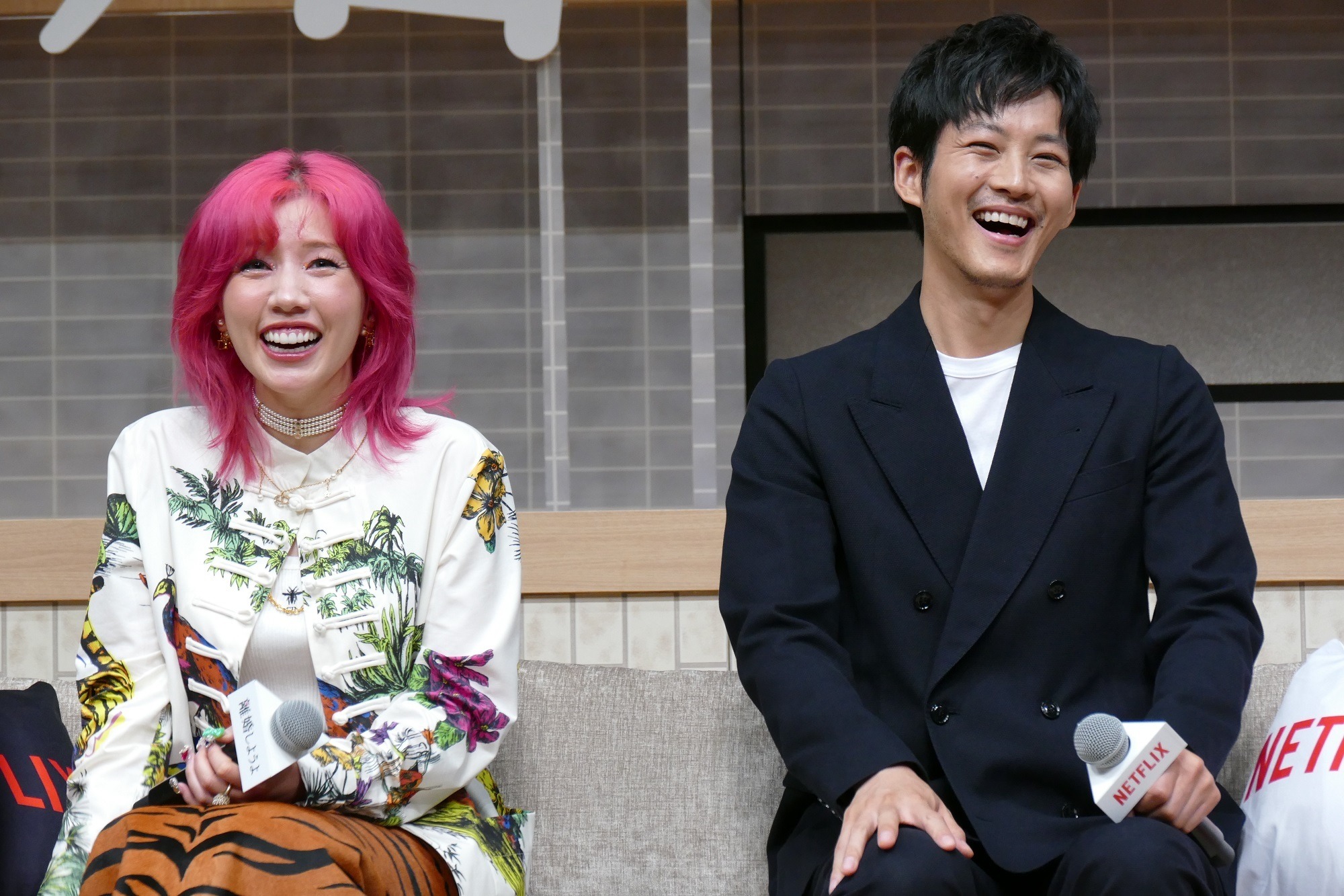 松坂桃李＆仲里依紗、“どっちのセリフ”か予想！ Netflix「離婚しようよ