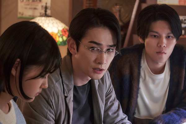 町田啓太、注目はメガネ姿＆広島弁！『ミステリと言う勿れ』キャラ紹介 