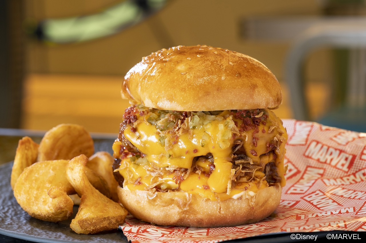 トニー・スターク フィギュア ハンバーガー付き ホットトイズ