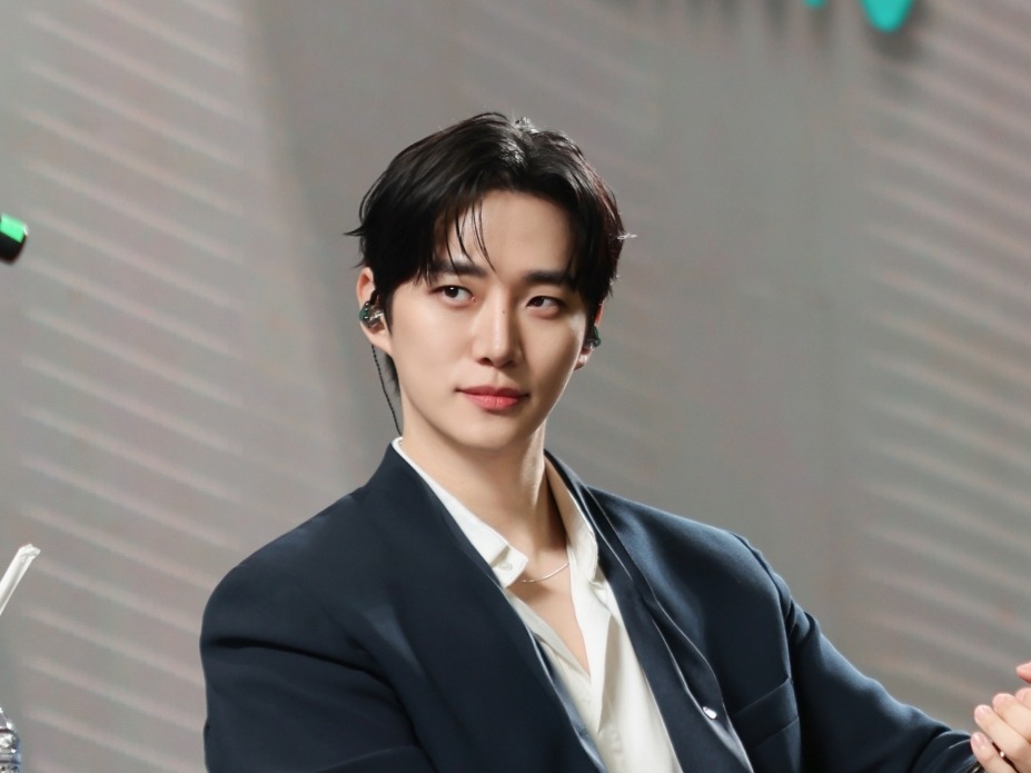 2PM ジュノ 上海ファンミーティングイベント 帽子 特典トレカ 2PM ジュノ 上海ファンミーティングイベント 帽子 特典トレカ - メルカリ