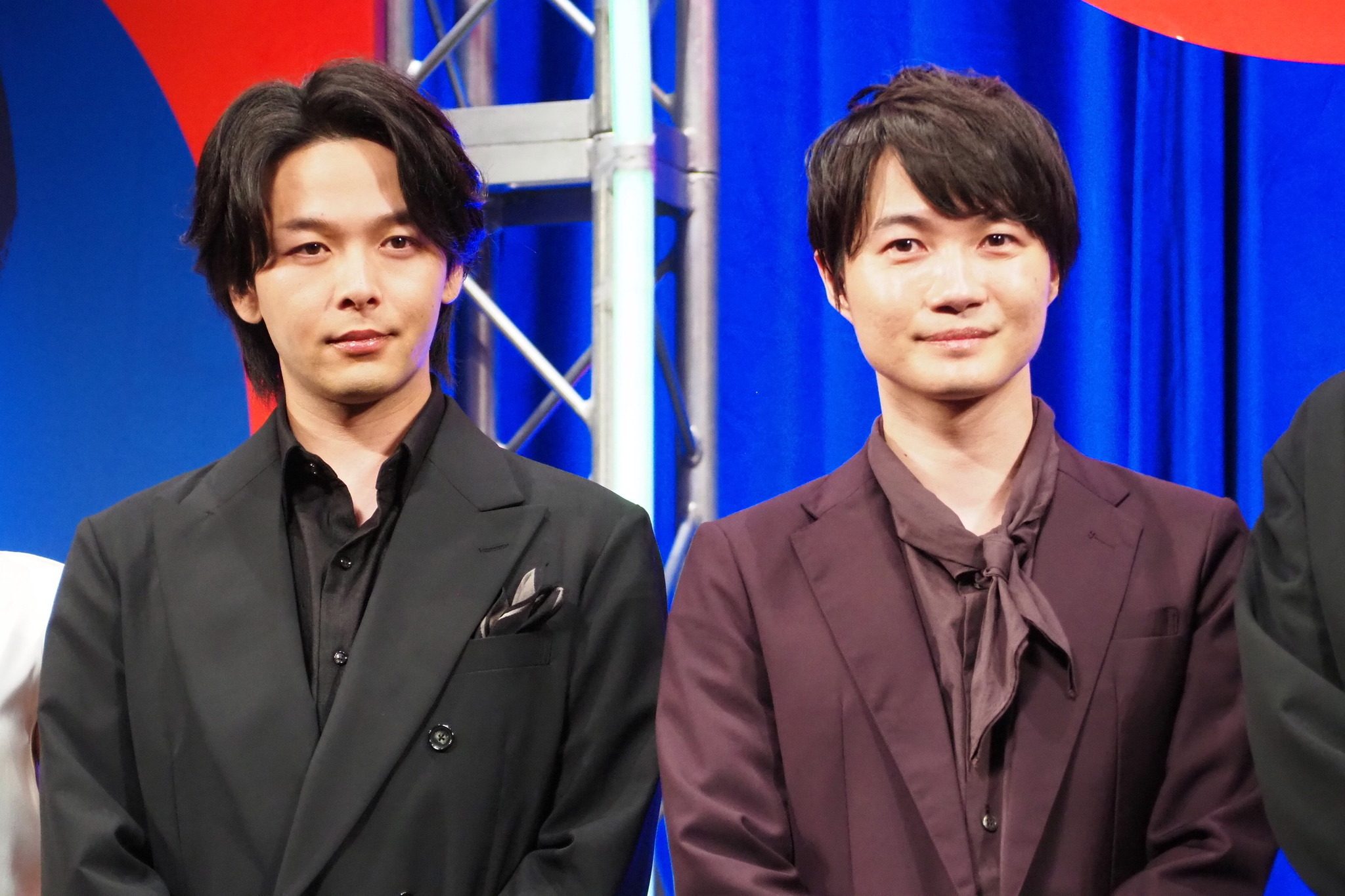 中村倫也　神木隆之介　サインチェキ 神木隆之介、ミステリアスな中村倫也を分析「意外に何も考えてない
