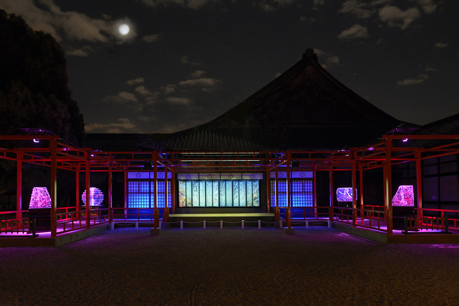 龍宮城 と 二条城 アートアクアリウムが東京 京都の2都市で開催 9枚目の写真 画像 Cinemacafe Net