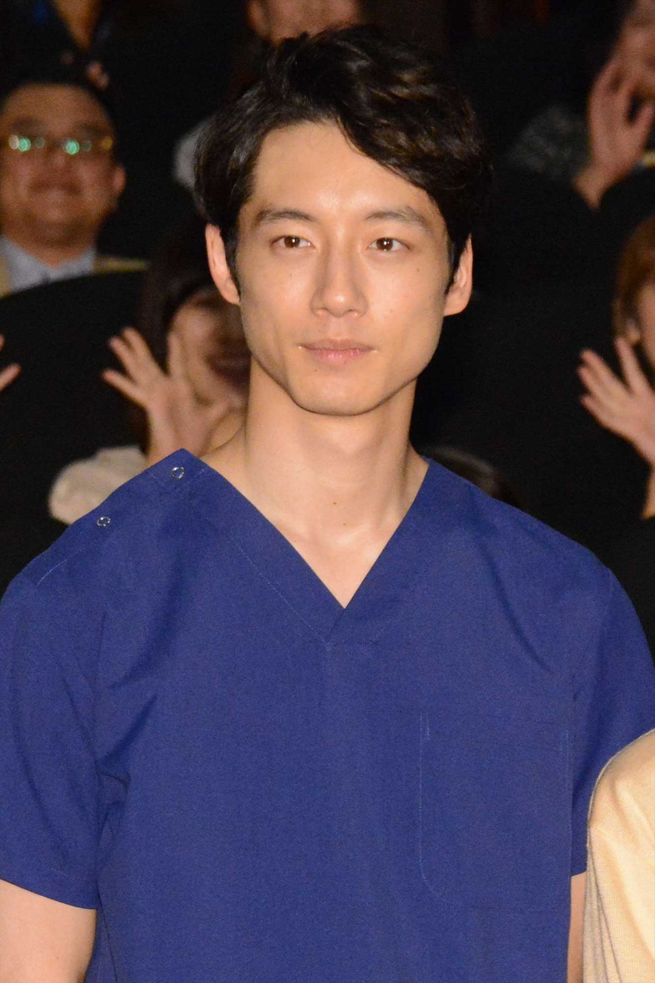 綾野剛 星野源らが産婦人科医を演じた人気シリーズ コウノドリ 傑作選 オンエア 4枚目の写真 画像 Cinemacafe Net