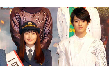 真剣佑 劇場版 仮面ライダードライブ にゲスト出演 父 千葉真一にはナイショ Cinemacafe Net