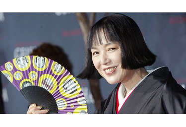 お手頃価格 桃井かおり扇子 タレント お笑い芸人