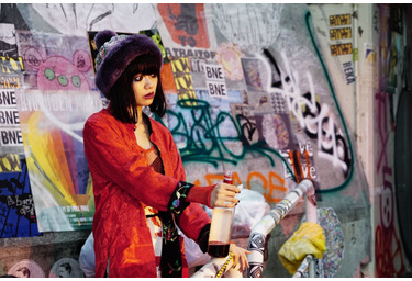 別の顔を持つ二階堂ふみ ばるぼら の場面写真到着 台湾公開も決定 Cinemacafe Net