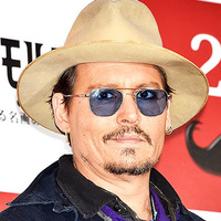 ディズニーが描く現代女子なプリンセス Vol 2 ずきんを脱いだ 赤ずきん Cinemacafe Net