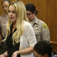 アグリー ベティ 最新シーズンの特別映像到着 スキャンダル倍増で大波乱も Cinemacafe Net