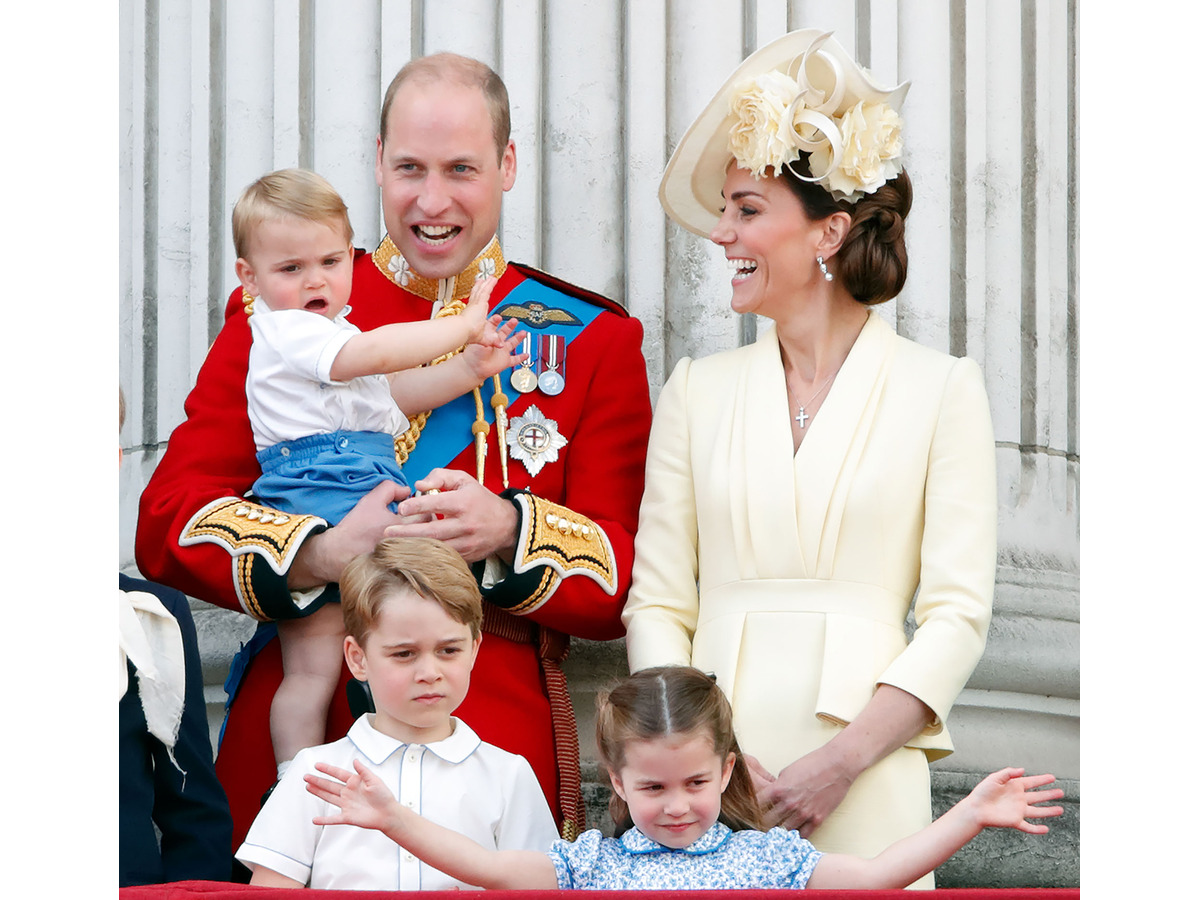 ルイ王子が2歳に キャサリン妃撮影による記念写真に かわいい 感動 の声 Cinemacafe Net