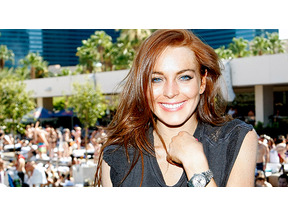 リンジー・ローハン、ロンドンでフィットネス・フリークに変貌 画像