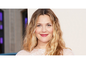 ドリュー・バリモア、急死した異母姉に追悼コメント 画像