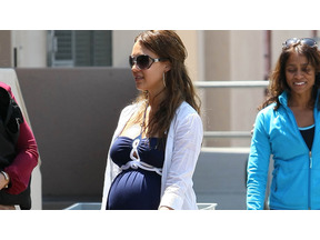 ジェシカ・アルバに女児誕生！ 画像