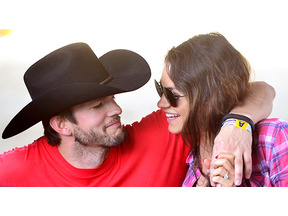 ミラ・クニス＆アシュトン・カッチャーに第1子の女児誕生！ 画像