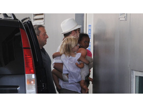 ブランジェリーナ・ツインズ誕生のその後 画像