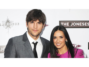 アシュトン・カッチャー、愛娘の誕生を祝う儀式に元妻デミ・ムーアを招待 画像